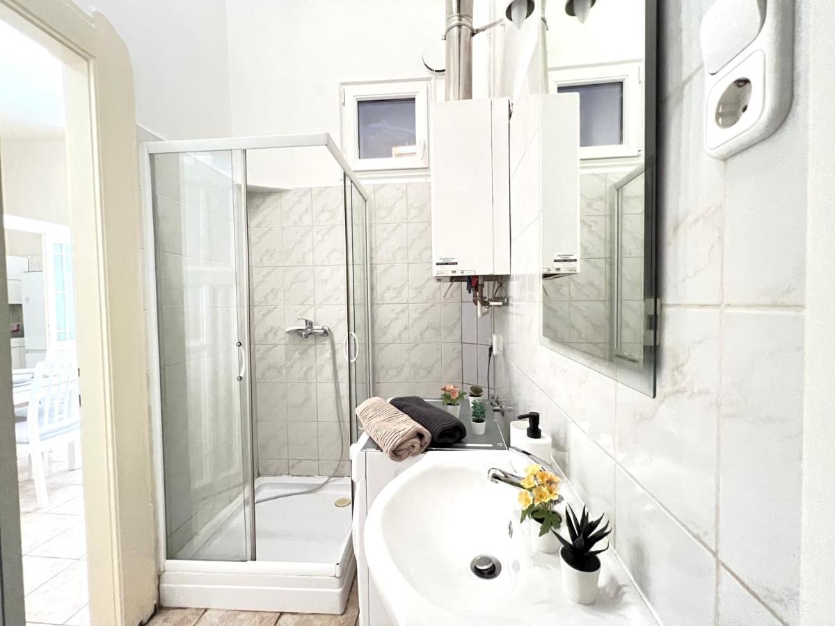 Hogyes Endre Apartment بودابست المظهر الخارجي الصورة