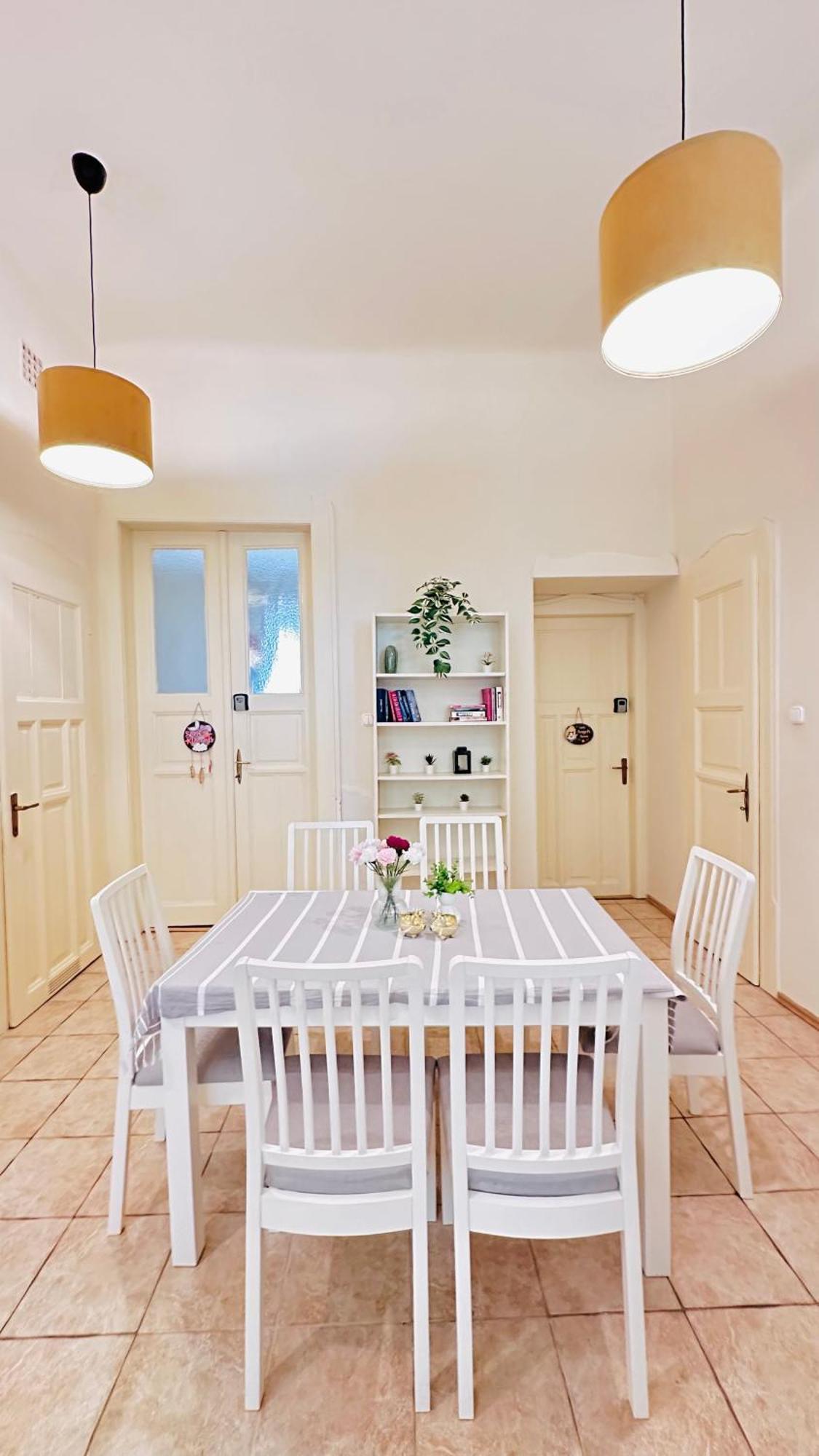 Hogyes Endre Apartment بودابست المظهر الخارجي الصورة